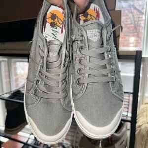 Blowfish sneakers